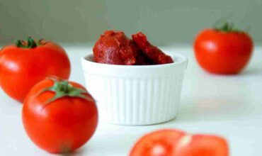 Ev Yapımı Biber Salçası Ev Yapımı Biber Salçası